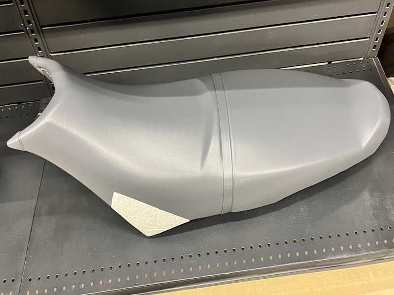 BRAND NEW (IN BOX) SEAT FOR SEA-DOO SPARK TRIXX 3-UP PERSONAL WATERCRAFT